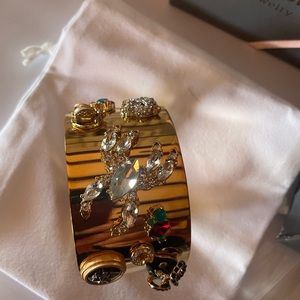 Cabi secret garden cuff